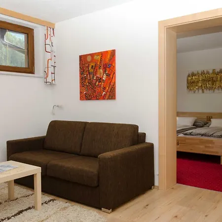 Haus Alpin Apartments Pettneu am Arlberg Exterior foto